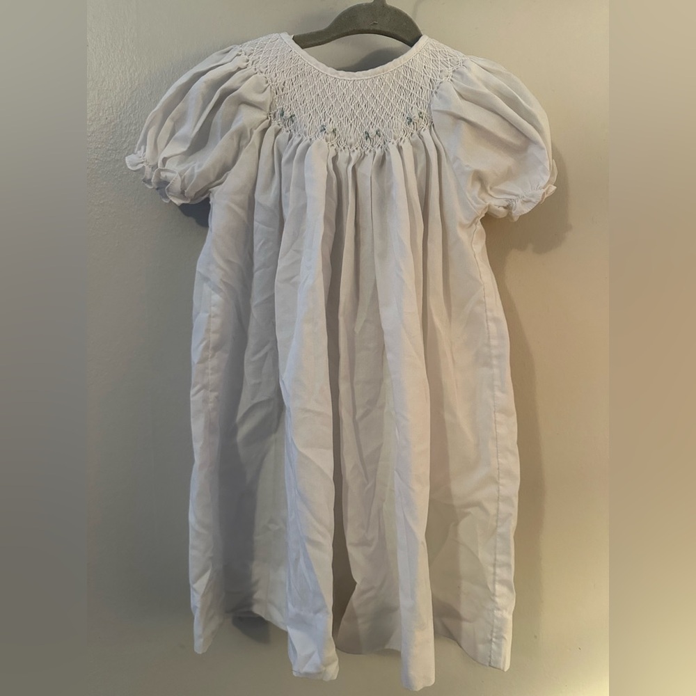 White Petit Ami smocked dress